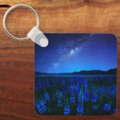 花 | Lupines Blooming at Night Lake Tekapo キーホルダー (正面)