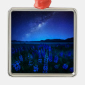花 | Lupines Blooming at Night Lake Tekapo メタルオーナメント (正面)