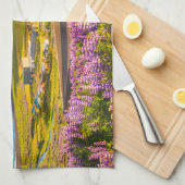 花 | Lupines in Southern Iceland開花 キッチンタオル (四つ折り)