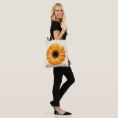 花 | Orange Gerbera トートバッグ (モデル)