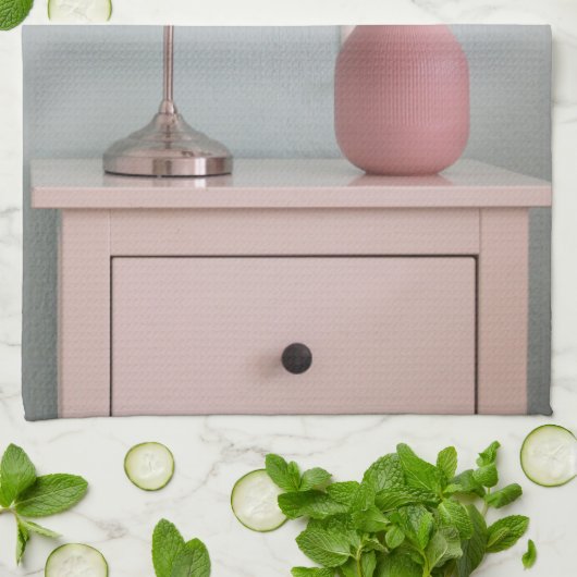 花 | Pink Roses on Nightstand キッチンタオル (折り畳み)