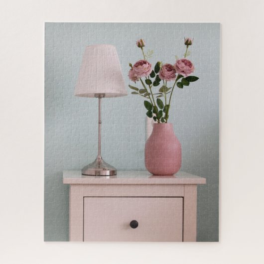 花 | Pink Roses on Nightstand ジグソーパズル (縦)