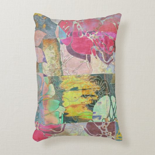 芸術の花のグランジなパターン アクセントクッション (正面(垂直))