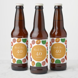 芸術的なカラフルな秋の紙皿 ビールラベル