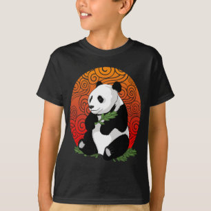 芸術的なパンダくまの食べ物のベクトルイラストレーション Tシャツ