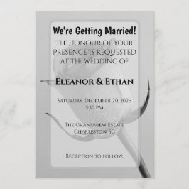 芸術的なミニマリストの黒と白のバラの花芽 招待状