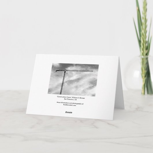 芸術的な建設用クレーンの白黒写真 カード (裏面)
