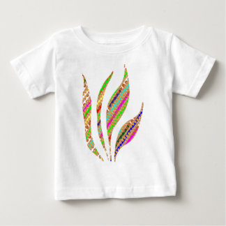 芸術的な火の炎は精神的なエネルギー流れることを保ちます ベビーTシャツ