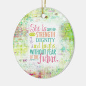 芸術的な諺の31:25 セラミックオーナメント (左)