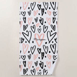 芸術的ハート モノグラムビーチタオル ビーチタオル