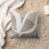 芸術的抽象デザイン |ベージュグレーとホワイト クッション (ブランケット)