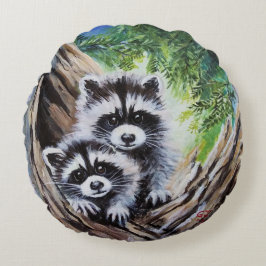 若いアライグマinツリーラウンド装飾用クッション ラウンドクッション