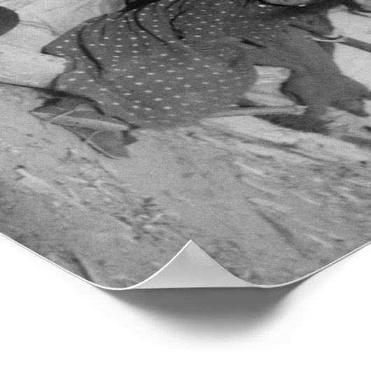 若いオグララインディアンガールと子犬ティピ外 ポスター (角)