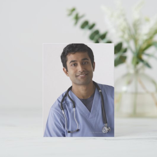 若いオスのナース、スタジオの打撃のポートレート ポストカード (スタンド正面)