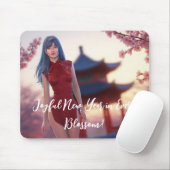 若いチョンサム美しい中国の新年ポーズ マウスパッド (マウス)
