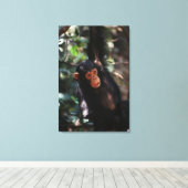 若いチンパンジー キャンバスプリント (インサイチュ (ウッドフロア))