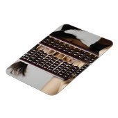 若い女性は深淵を覗き込んだ マグネット (左側)