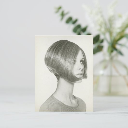 若い女性2 ポストカード (スタンド正面)