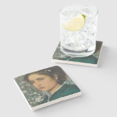 若い美しいエレガント(女性) (女性ポートレート) ストーンコースター (横)