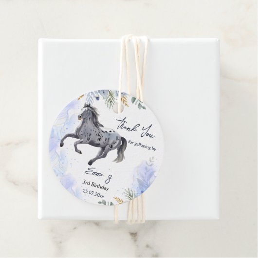 若い野生と自由なギャロピンアパルーサ誕生日 フェイバータグ (インサイチュ)