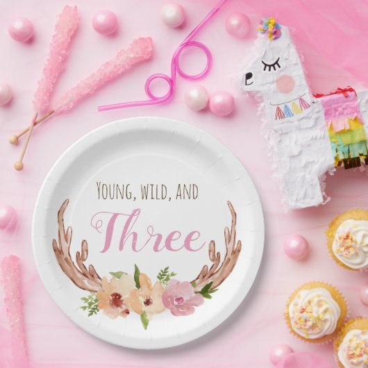 若い野生と3つの森林の誕生日紙プレート ペーパープレート (パーティー)