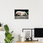 若い黄色のラブラドール子犬ぐっすりと眠る ポスター (ホームオフィス)