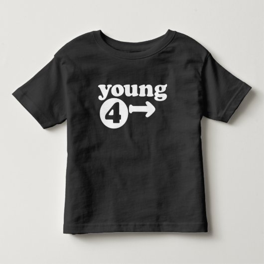若い4ever誕生日のティー トドラーTシャツ (正面)