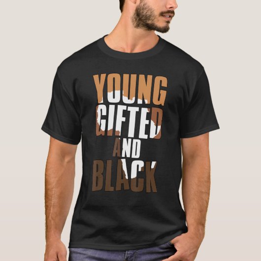 若くて陽気な黒人の女の子 メラニンクイーン 女の子 キッズ Tシャツ (正面)