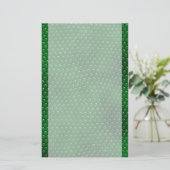 若草色のトカゲの皮は文房具をはかりで測ました 便箋 (スタンド正面)