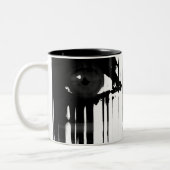 苦痛の後ろに隠れること ツートーンマグカップ (左)