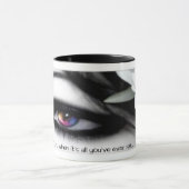 苦痛は大きいマグを傷つけません マグカップ (中央)