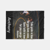 苦闘する引用文はプライドのフリースブランケットを取ります フリースブランケット (正面(横))