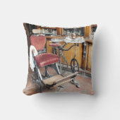 英ビクトリアン国 クッション (正面)