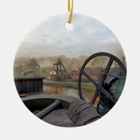 英ビクトリアン国 セラミックオーナメント (正面)