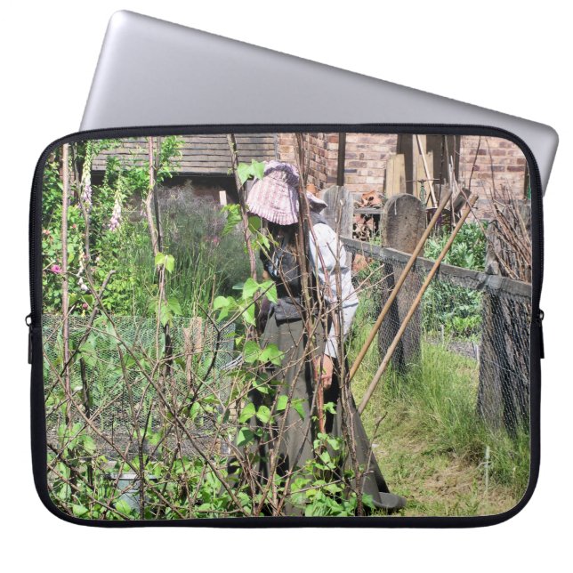 英ビクトリアン国 ラップトップスリーブ (正面)