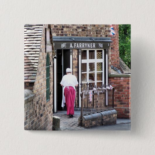 英ビクトリアン国 缶バッジ (正面)