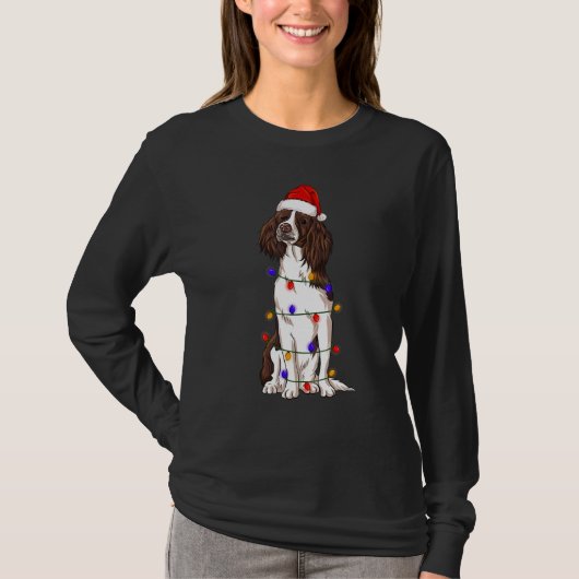 英国のスリンガースパニエル犬ドッグクリスマスハットを着て Tシャツ (正面)