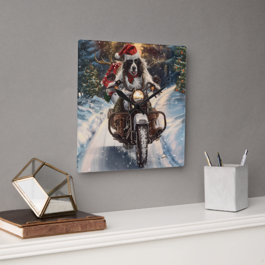 英国のセッタードッグにオートバイクリスマスに乗る スクエア壁時計 (オフィス)