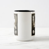 英国のブルテリアの"顔写真"のコーヒー・マグ ツートーンマグカップ (中央)