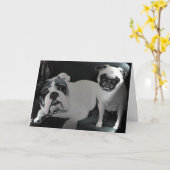 英国のブルドッグおよびパグの挨拶状 カード (黄色い花)