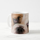 英国のブルドッグの子犬 コーヒーマグカップ (正面左)