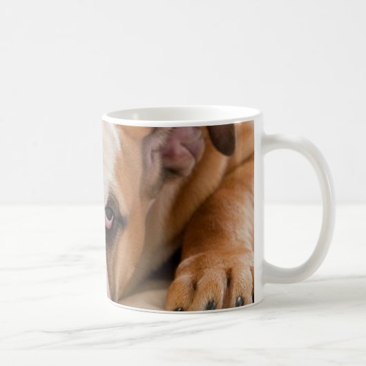 英国のブルドッグの子犬 コーヒーマグカップ (右)