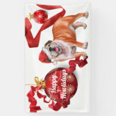 英国のブルドッグはクリスマスハットの木のボールBを着ている 横断幕 (縦)