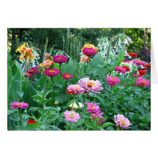 英国の庭の花模様
