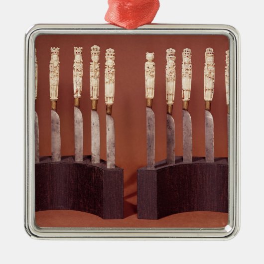 英国の(昆虫)オオカバマダラ、モナークを示す切り分けられたナイフのハンドル メタルオーナメント (正面)