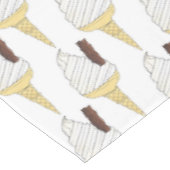 英国ソフトサーブアイスクリームヴァンバニラコーン テーブルクロス (アングル)