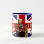 英国メリーのクリスマス王チャールズIII ツートーンマグカップ (中央)