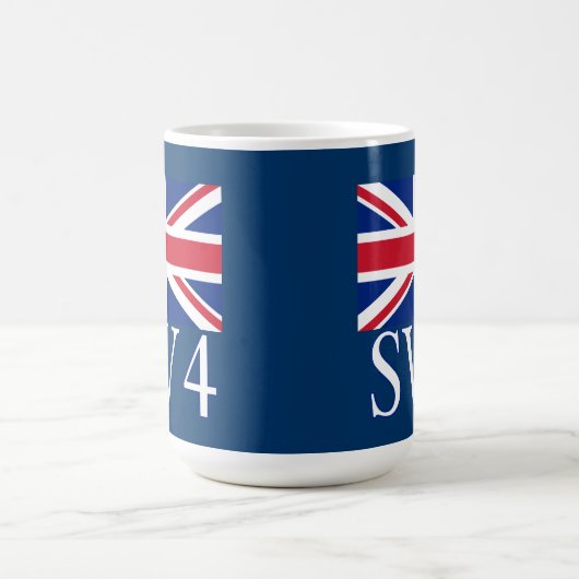 英国国旗が付いているロンドンの郵便番号SW4 コーヒーマグカップ (中央)
