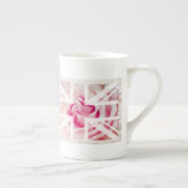 英国国旗のばら色の骨灰磁器のマグ ボーンチャイナマグカップ (右)