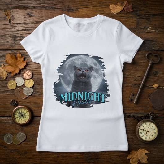 英国短毛猫 月に向かって吠える Tシャツ